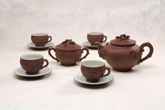 顧景舟制紫砂松鼠葡萄茶具9200萬元成交 顧景舟制紫砂松鼠葡萄茶具9200萬元成交