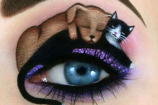 天才藝術家塔爾·佩雷格(Tal Peleg)在眼睛上面繪制超可愛貓咪圖