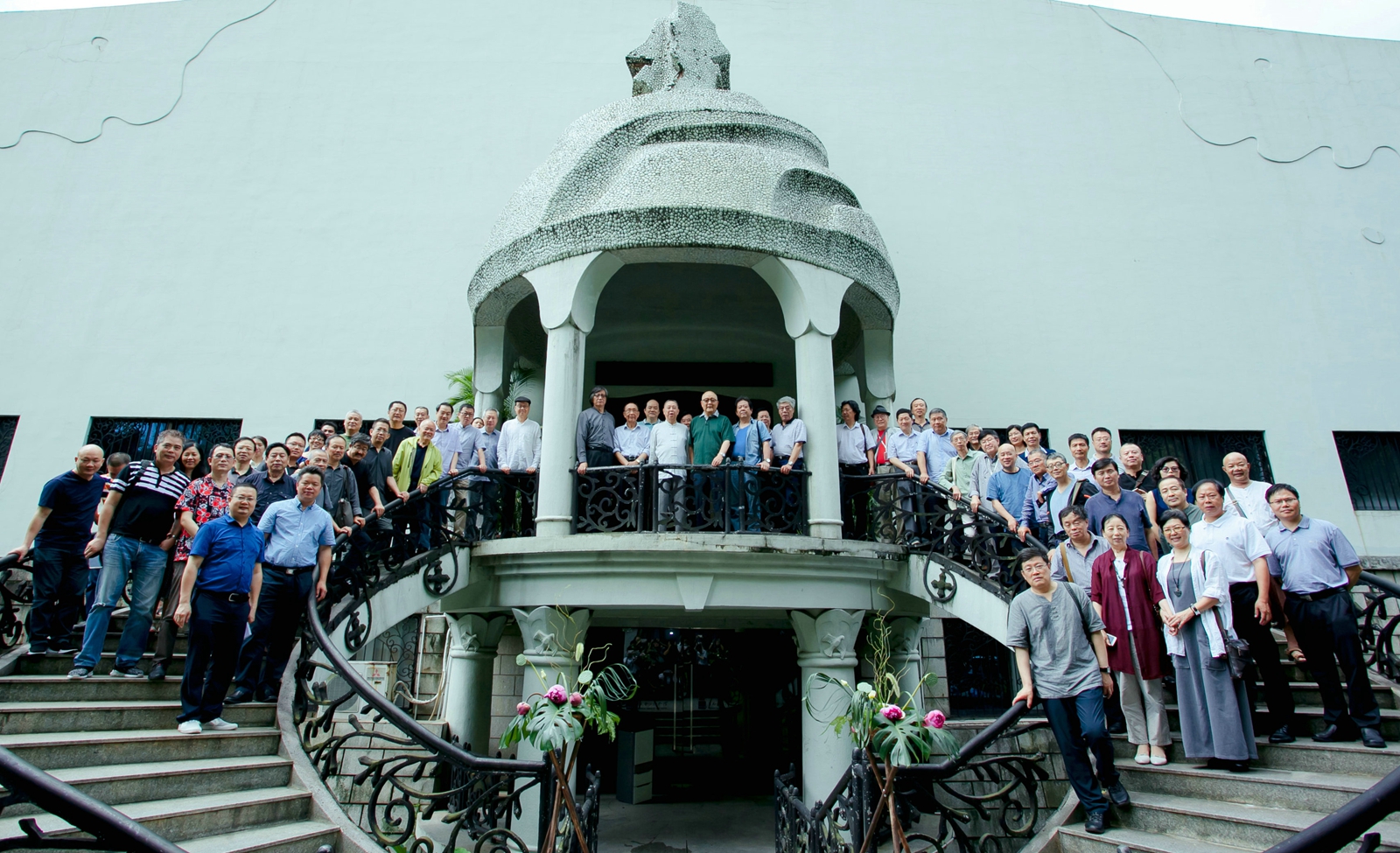 “格物致知——深入生活、扎根人民”寫生作品展在嶺南畫派紀念館開幕 “格物致知——深入生活、扎根人民”寫生作品展在嶺南畫派紀念館開幕